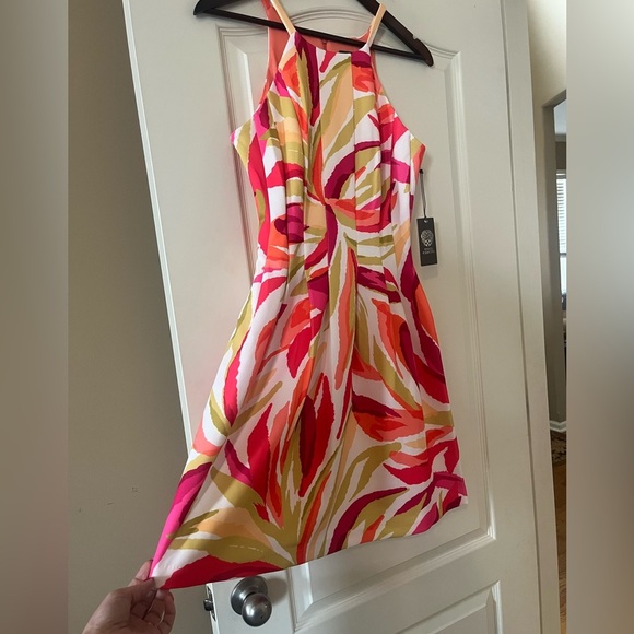 NEW! Vince Camuto Vibrant Tropical Mini Dress Women’s Size 6 - Picture 7 of 16